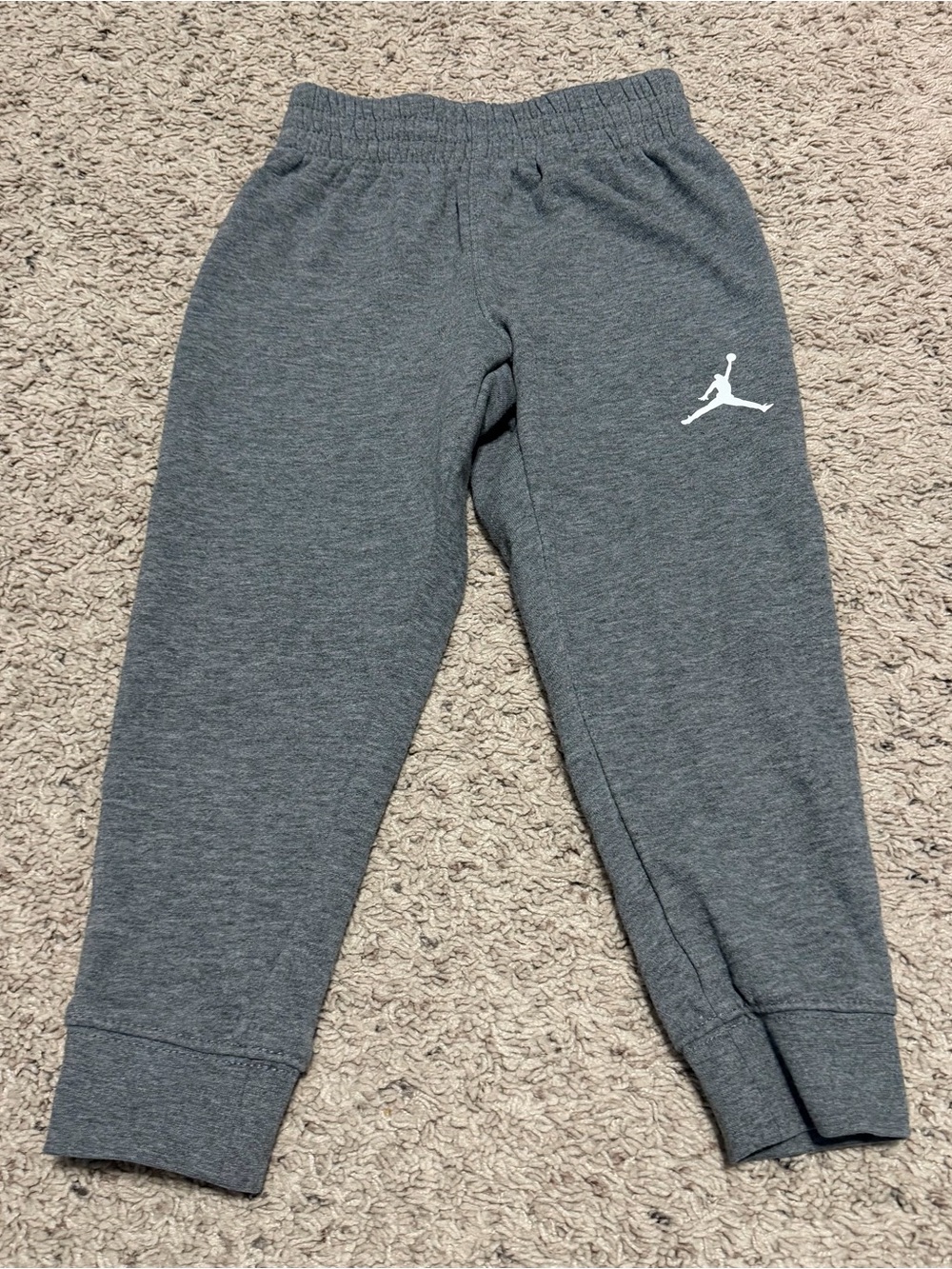 Jordan Kid’s Dark Gray Jogger Sweatpants with White Jumpman